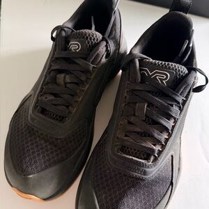 TYR CXT-FL
Black/Gum, size 10W/8.5M